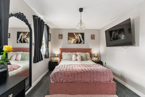 Photo 19- click for photo gallery